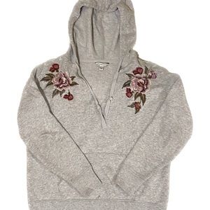 American Eagle Hoodie Embroidered Floral Detail Grey Women’s Small